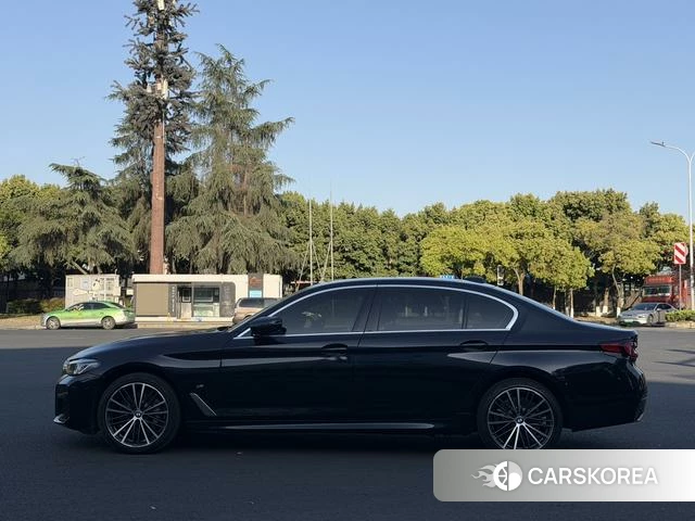 BMW 5 series id 4257212 из Китая 8