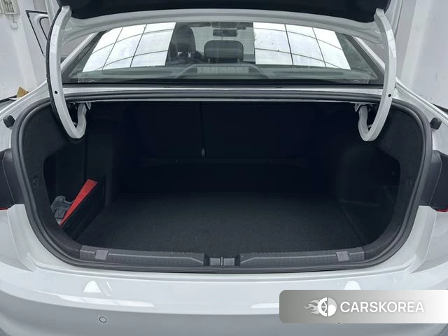 Volkswagen Bora id 4277086 из Китая 20