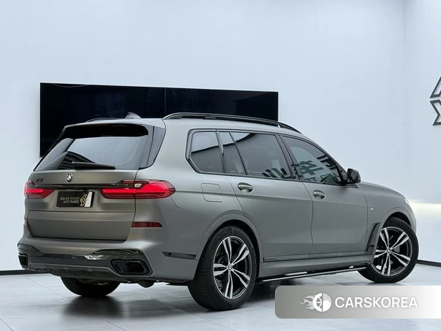 BMW X7 id 4393787 из Китая 10