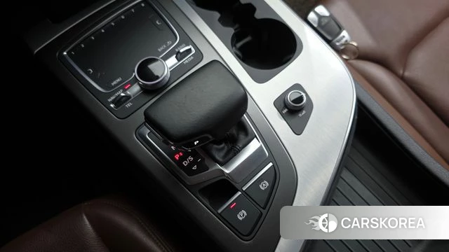 Audi Q7 (4M) id 3873308 из Кореи 18