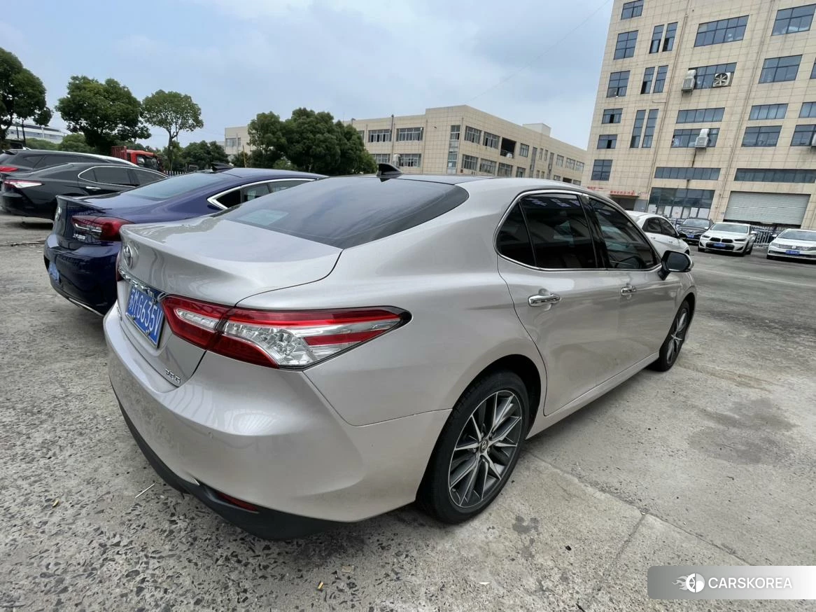 Toyota Camry id 4487199 из Китая 8