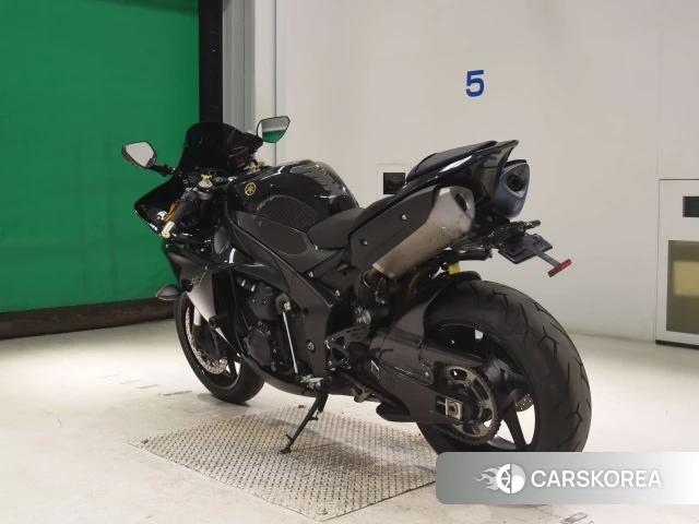 Yamaha YZF-R1 id 4405295 из Японии 8