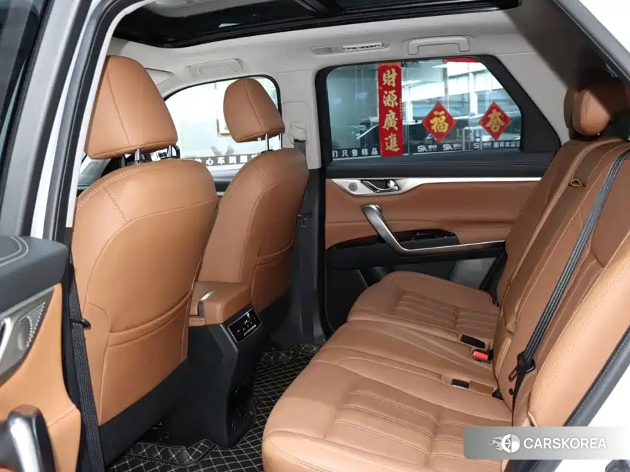 Chang'an CS95 id 4681099 из Китая 19