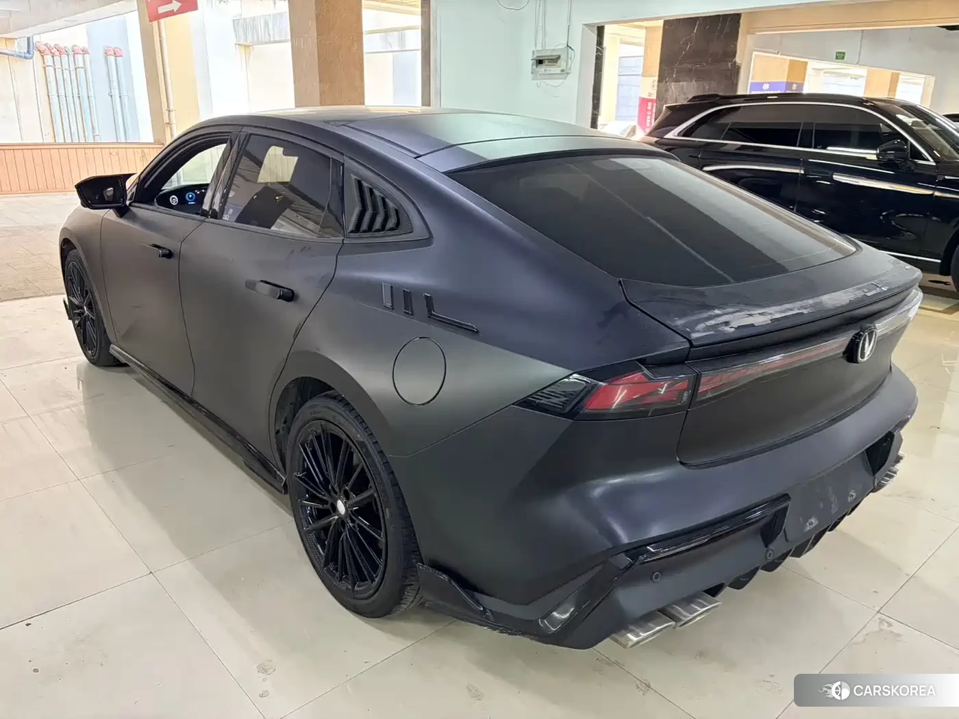 Chang'an Changan UNI-V id 4545874 из Китая 9
