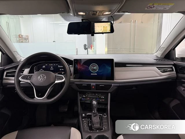 Volkswagen Bora id 4273909 из Китая 17