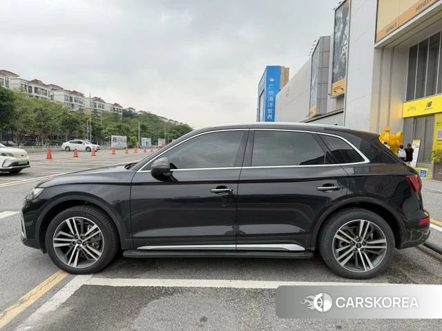 Audi Q5L id 4301845 из Китая 14