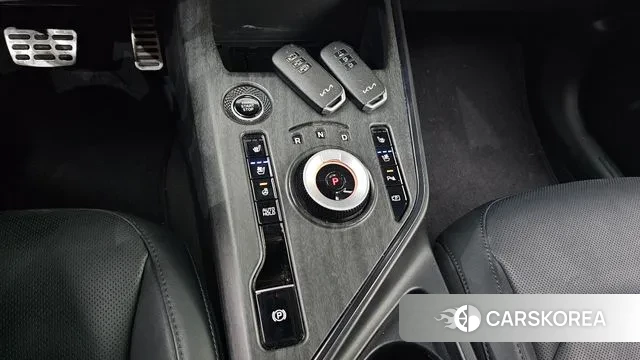 Kia Di Ol Nu Niro id 3625093 из Кореи 18