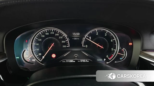 BMW 5 Series (G30) id 4703627 из Кореи 18