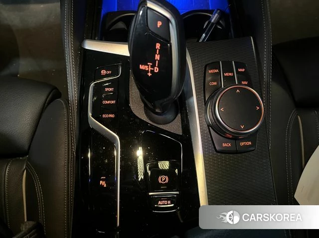 BMW 5 Series (G30) id 3787250 из Кореи 11