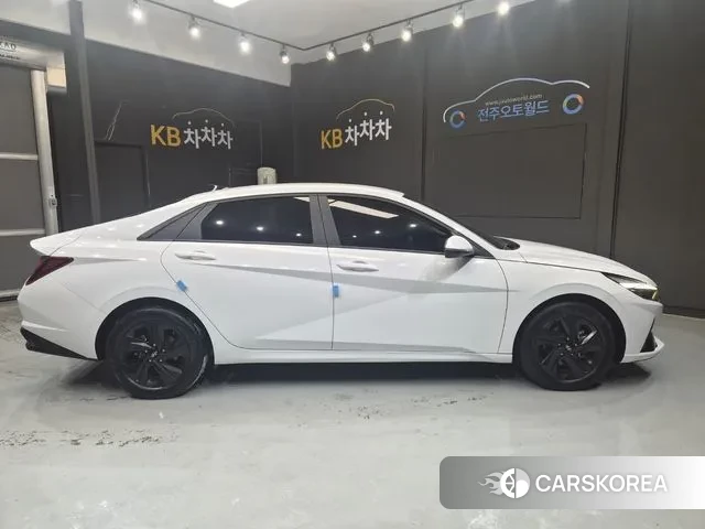 Hyundai Avante (CN7) id 3619026 из Кореи 18