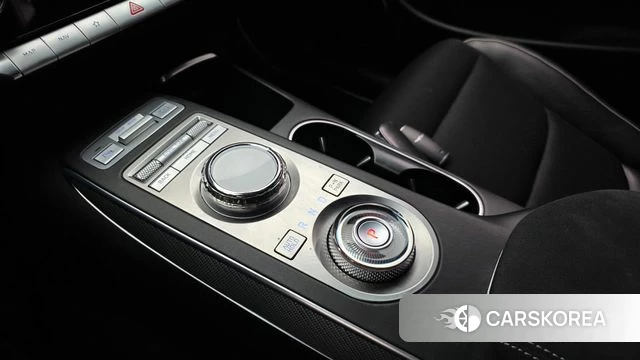 Genesis GV70 id 4573265 из Кореи 32