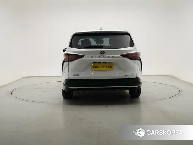 Toyota Saina id 4236631 из Китая 26