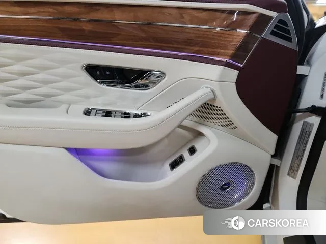 Bentley Flying Spur 3rd Generation id 3433447 из Кореи 18