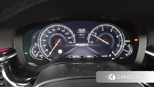 BMW 5 Series (G30) id 4677884 из Кореи 18
