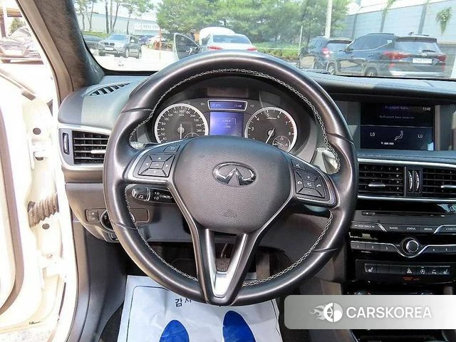 Infiniti QX30 id 4447462 из Кореи 17