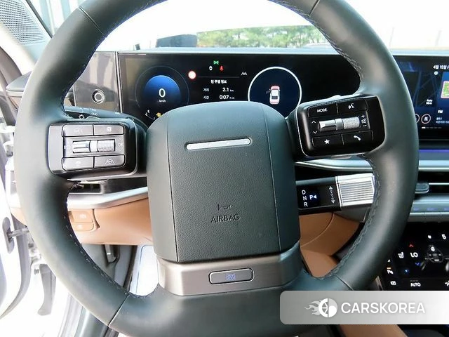 Hyundai Grandeur (GN7) id 3940605 из Кореи 18