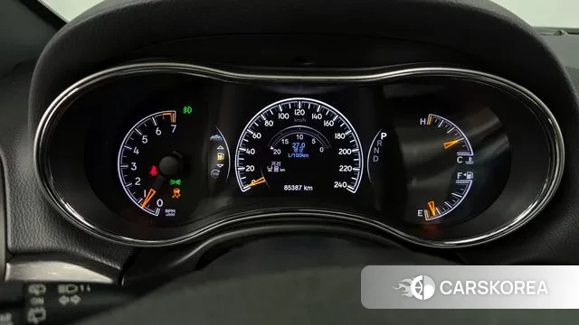 Jeep Grand Cherokee id 2941399 из Кореи 18