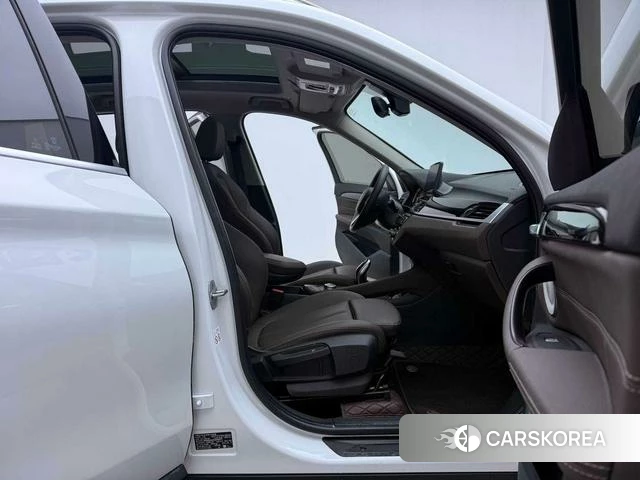 BMW X1 id 4342026 из Китая 21