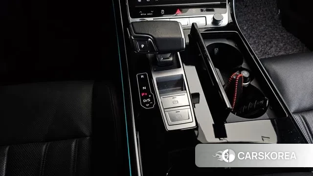 Audi A8 (D5) id 3343377 из Кореи 18