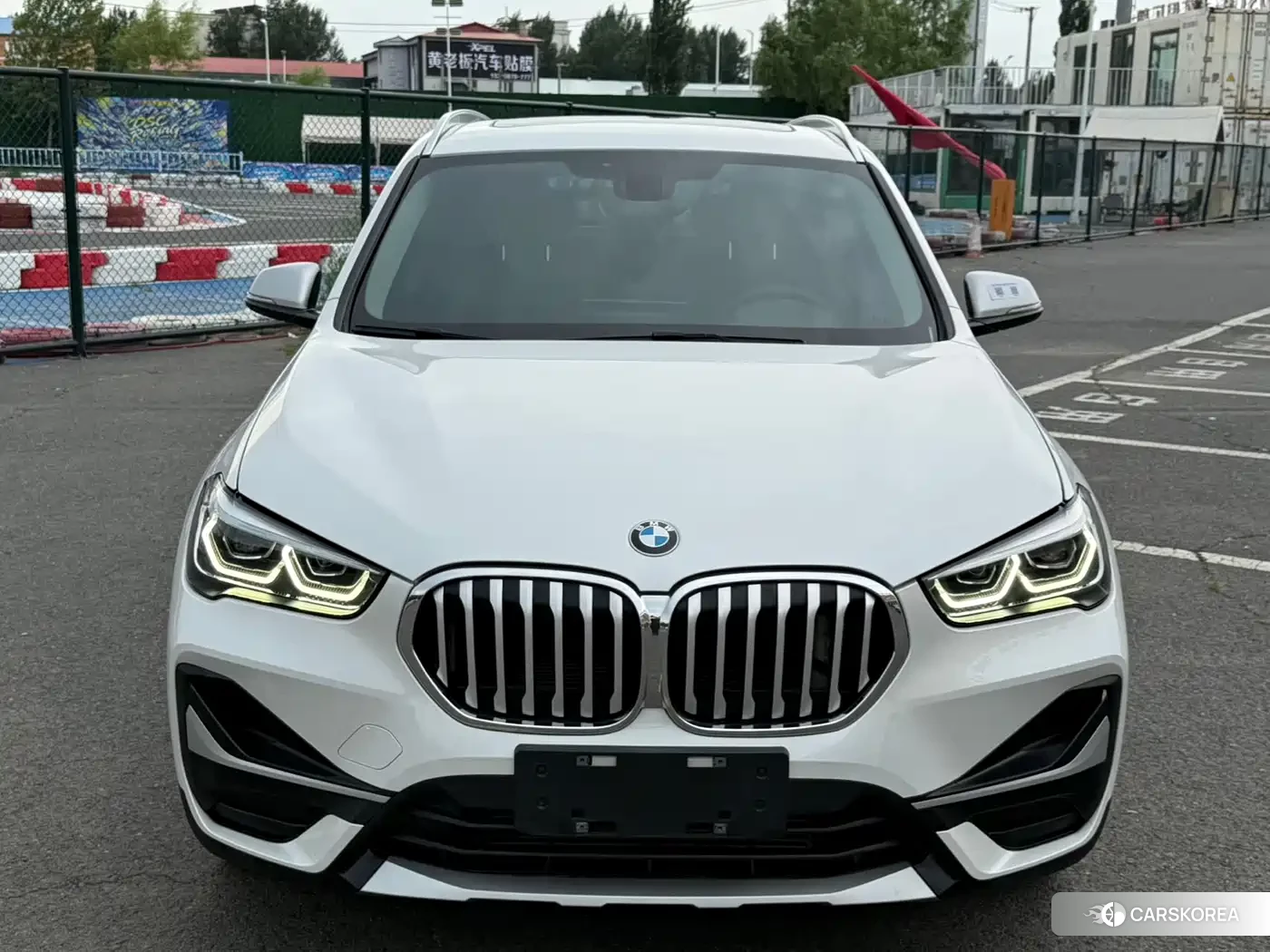 BMW X1 id 4553760 из Китая 17
