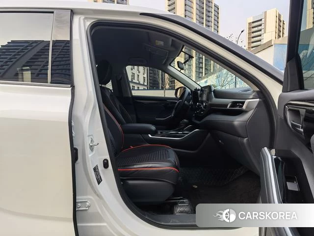 Toyota Highlander id 4260845 из Китая 16