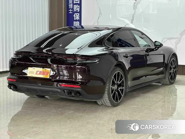 Porsche Panamera id 3993406 из Китая 18