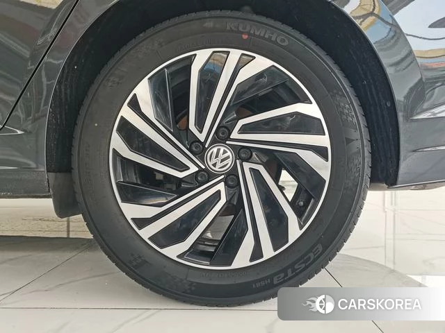 Volkswagen Sagitar id 4348337 из Китая 23