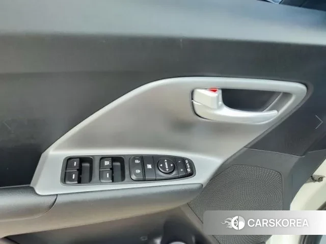 Kia The New Niro id 3012679 из Кореи 18