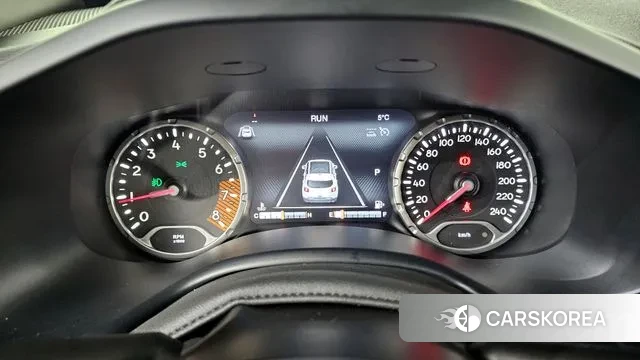 Jeep Renegade id 3644749 из Кореи 18