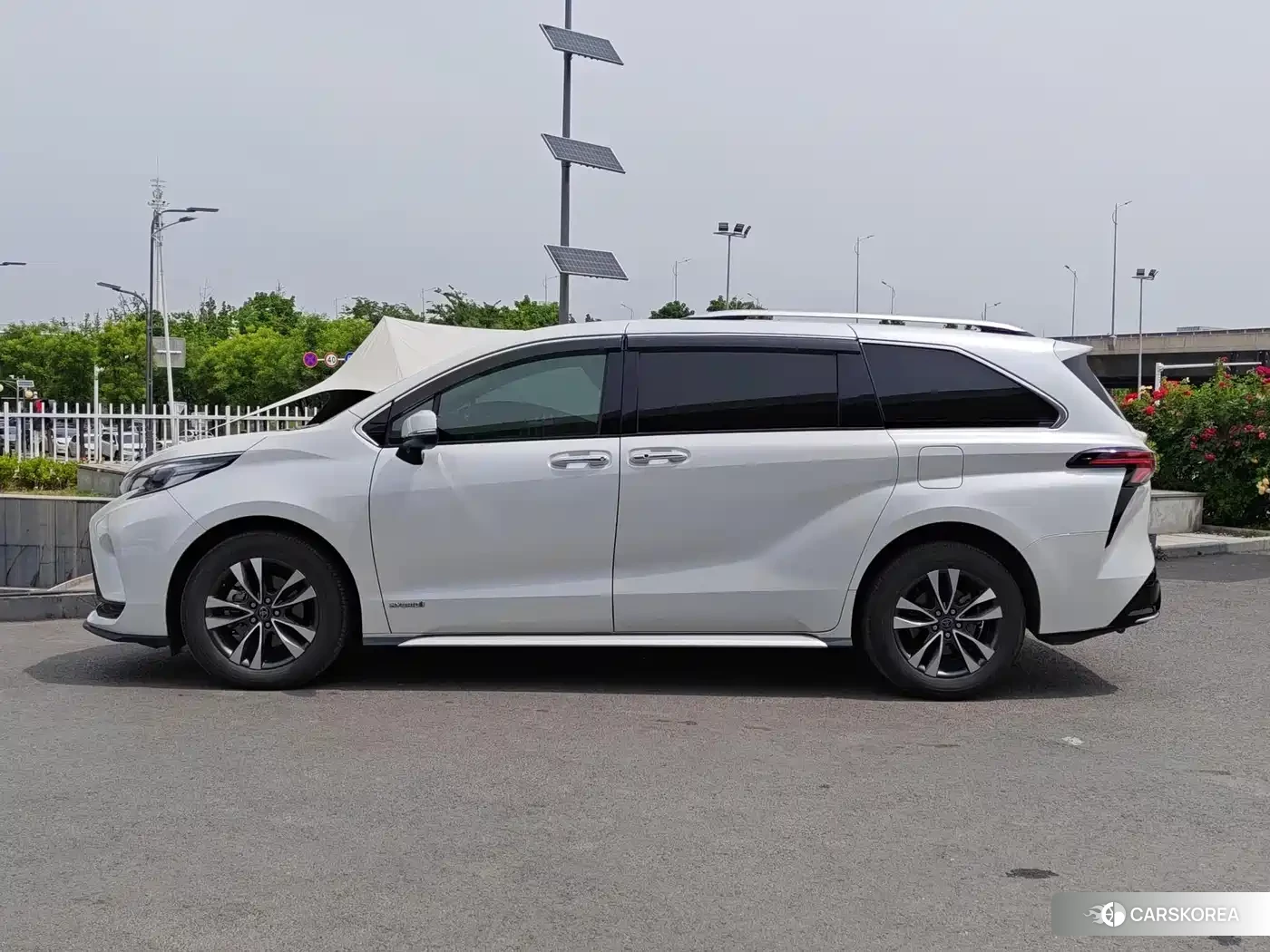Toyota Granvia id 4514250 из Китая 18