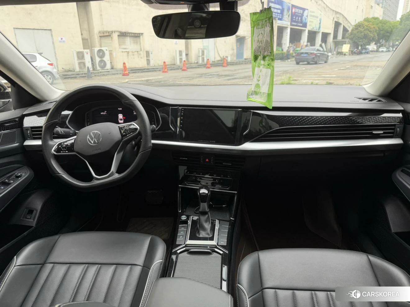 Volkswagen Passat id 4455356 из Китая 10