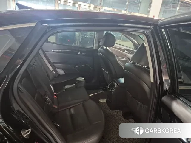 Kia Come New K7 id 3336415 из Кореи 18