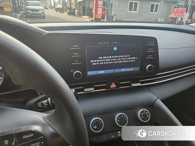 Hyundai Avante (CN7) id 3492791 из Кореи 8