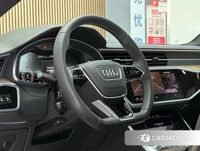 Audi A6L id 4271960 из Китая 16