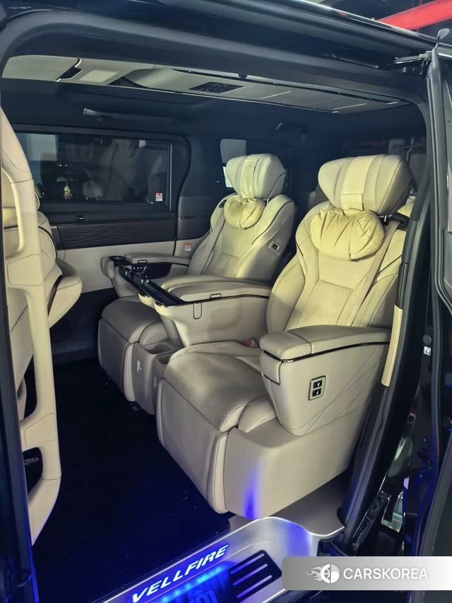 Toyota Wilfa id 4262516 из Китая 8