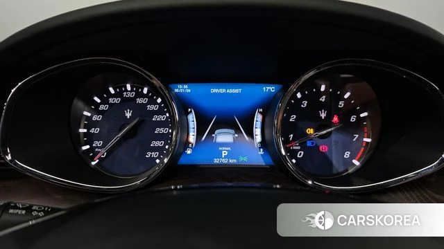 Maserati Quattroporte id 4355665 из Кореи 30