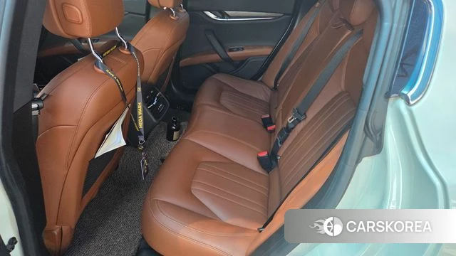 Maserati Ghibli id 4435905 из Кореи 12