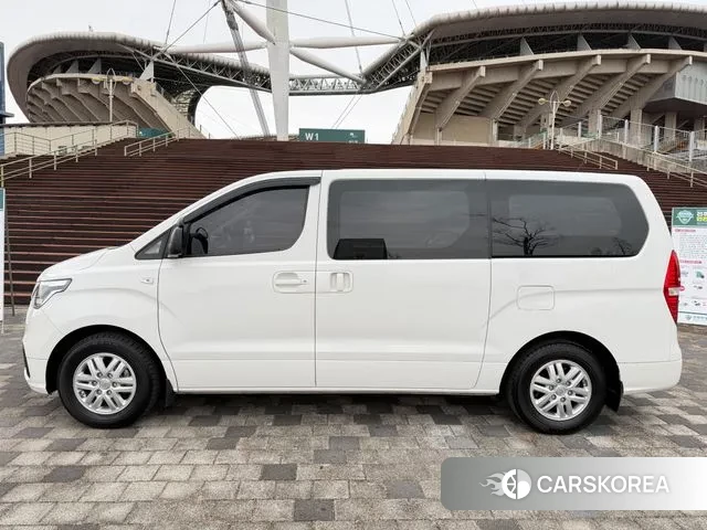 Hyundai The New Grand Starex id 3509831 из Кореи 18