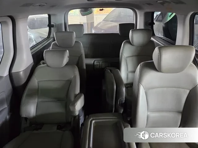 Hyundai The New Grand Starex id 3374699 из Кореи 18