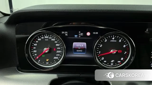 Mercedes-Benz E-Class W213 id 3009235 из Кореи 18