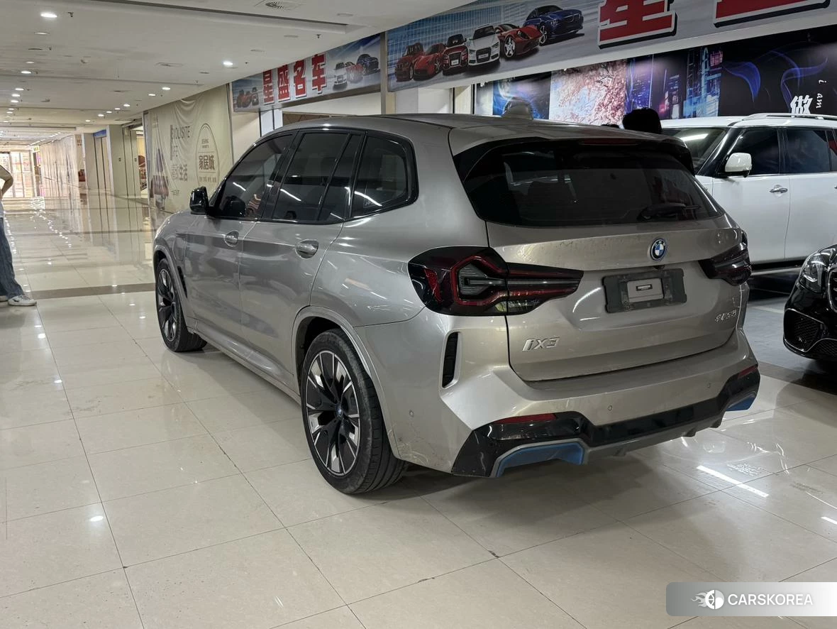 BMW iX3 id 4504820 из Китая 8