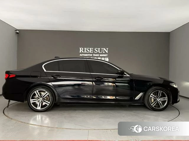 BMW 5 series id 4241688 из Китая 8