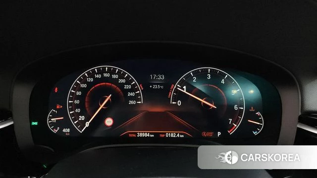 BMW 5 Series (G30) id 4410784 из Кореи 31
