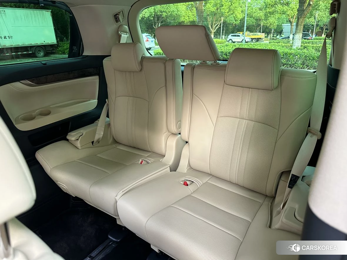 Toyota Elfa id 4487401 из Китая 17