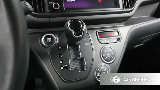 Kia The New Kia Ray id 4630446 из Кореи 29