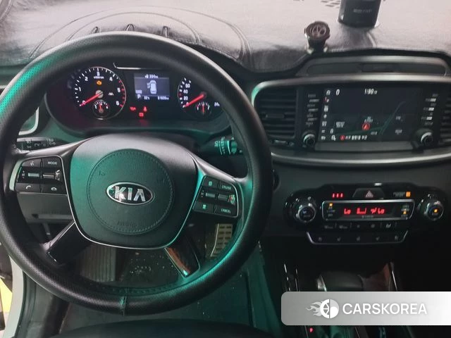 Kia The New Sorento id 4785680 из Кореи 17