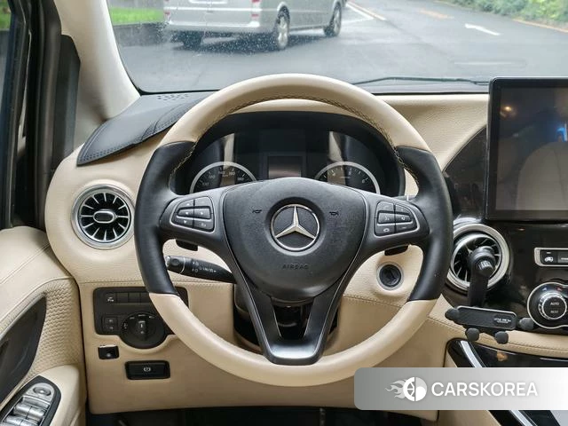 Mercedes-Benz Vito id 4392229 из Китая 32