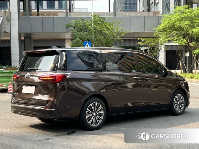 Buick GL8 id 4222105 из Китая 16