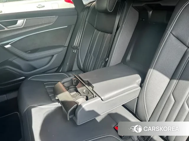 Audi A7 (4K) id 2999586 из Кореи 8