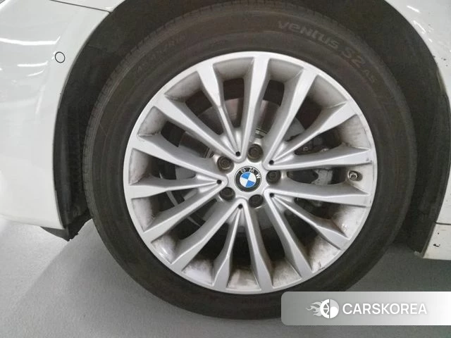 BMW 5 Series (G30) id 4751036 из Кореи 18